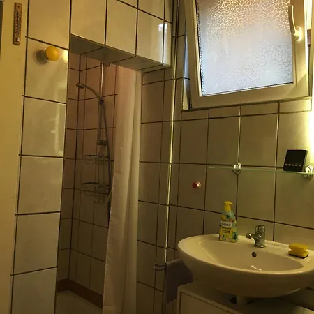 Apartment Fruehsonnige Innenstadt-vollkomfort-wohnung *