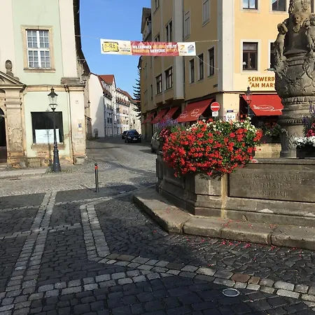 Fruehsonnige Innenstadt-vollkomfort-wohnung Zittau