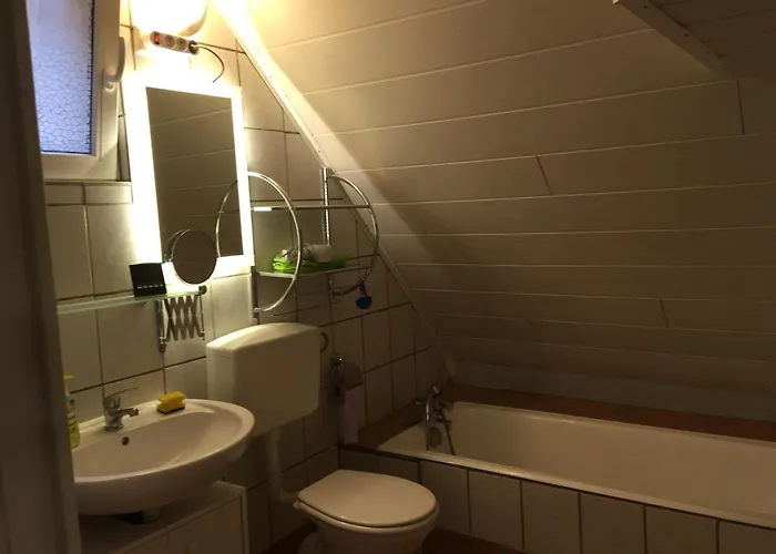 Fruehsonnige Innenstadt-vollkomfort-wohnung شقة تسيتاو